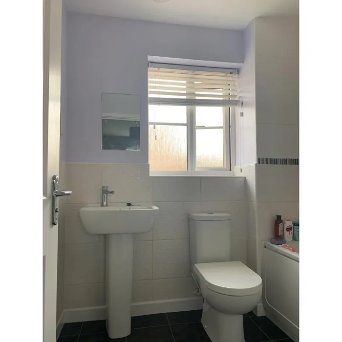 Dulux Cotton Breeze bathroom color