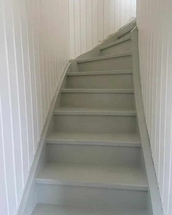 Jotun Crisp stairs color