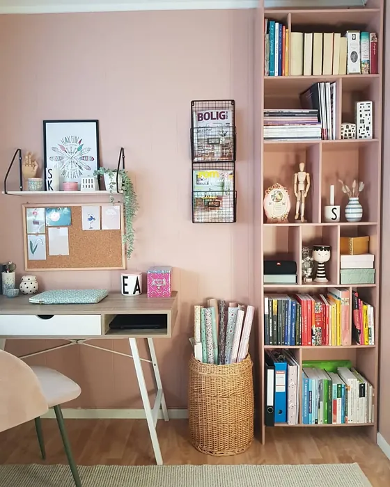 Jotun Delightful Pink home office paint review
