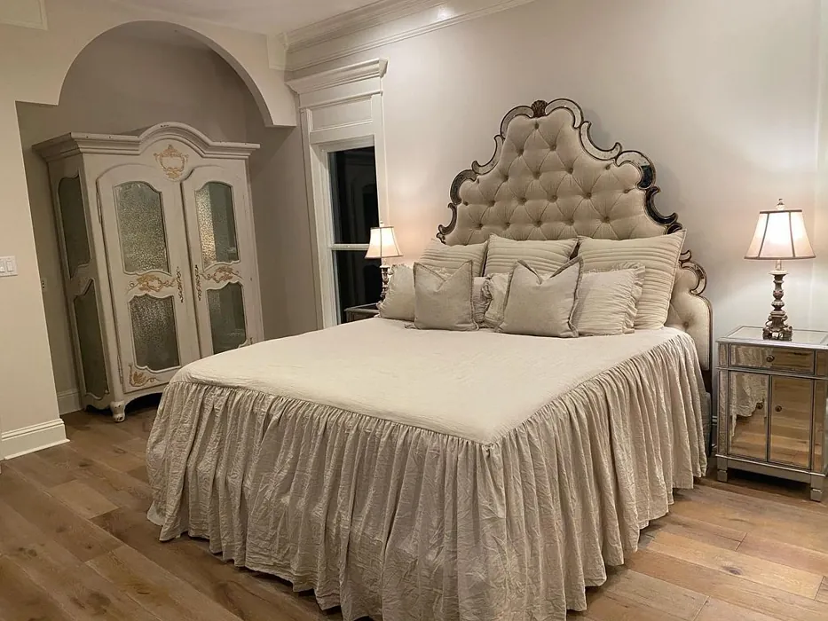 Sherwin Williams Divine White Bedroom