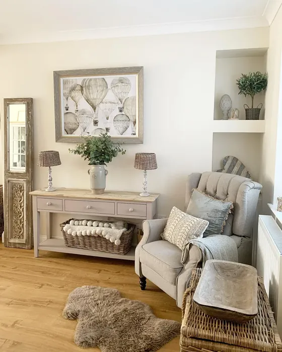 Dulux Almond White living room inspiration