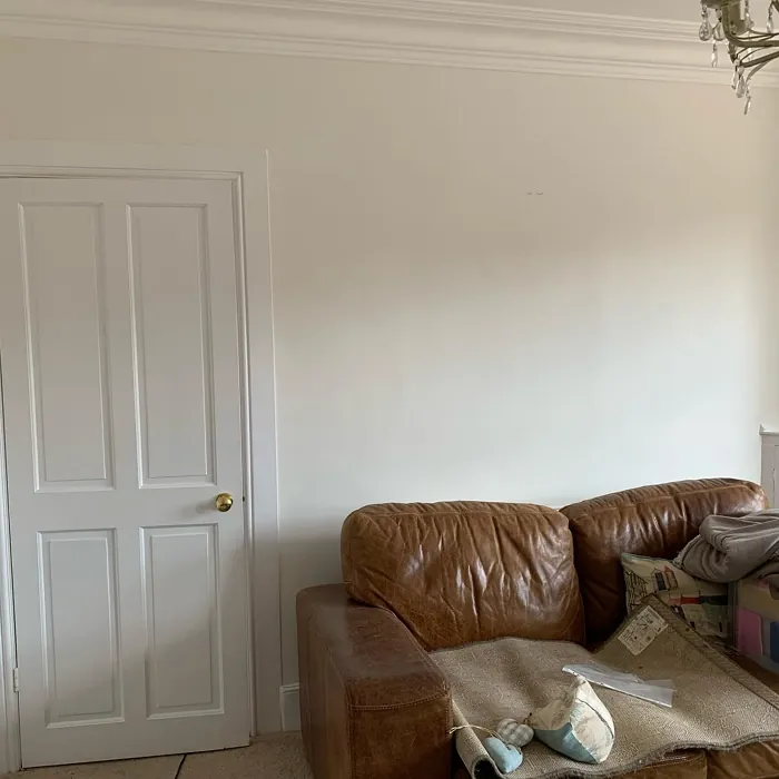 Dulux Jasmine White edwardian living room review