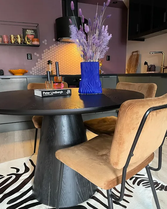 Jotun Dusty Purple kitchen paint