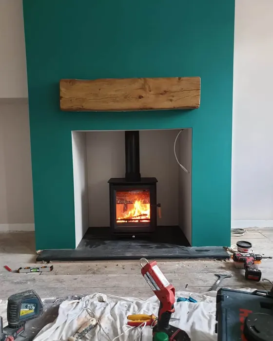 Dulux Emerald Glade living room fireplace accent wall