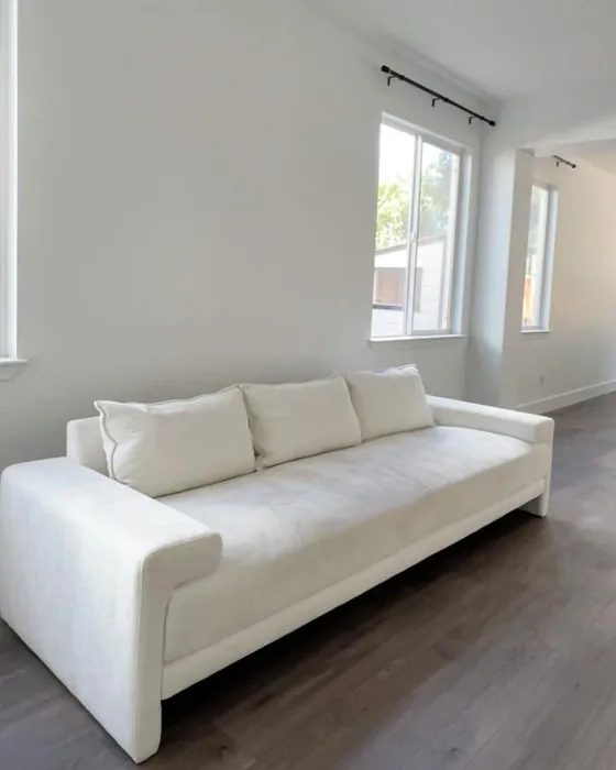 Sw Extra White Living Room
