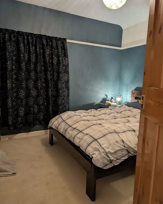 Dulux Faded Indigo bedroom makeover