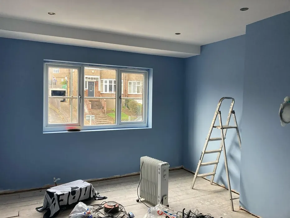 Dulux Bright Skies wall paint color