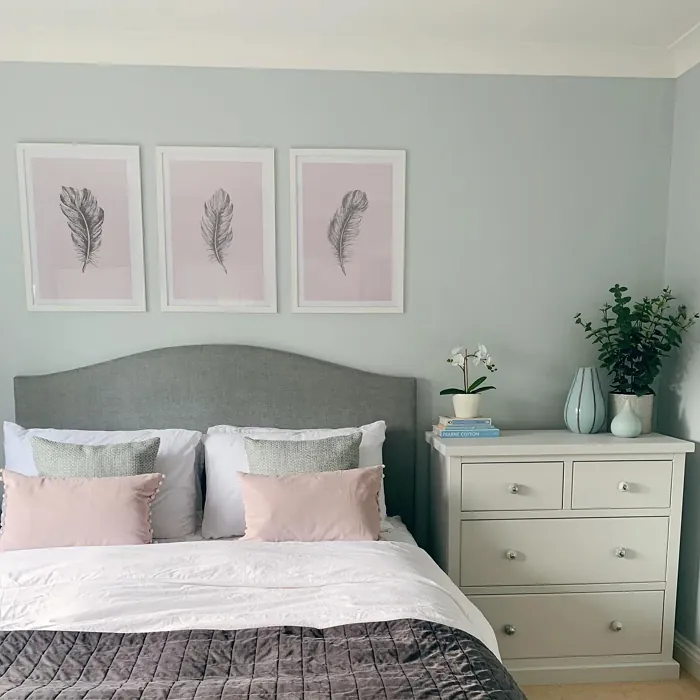 Farrow and Ball Borrowed Light bedroom color review
