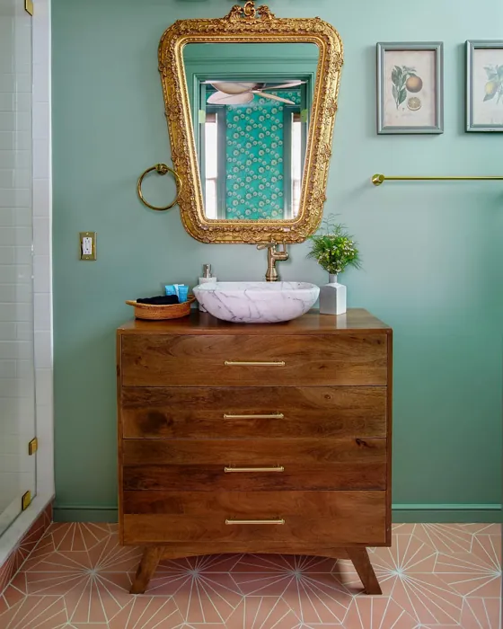 Breakfast Room Green bathroom color review