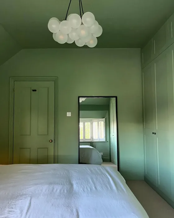 Breakfast Room Green stylish bedroom 