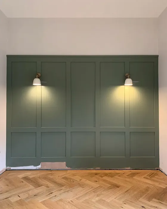 Farrow and Ball Card Room Green bedroom color