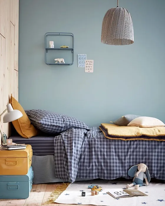 Dix Blue bedroom color review