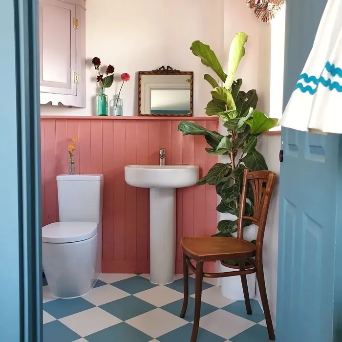 Dix Blue bathroom paint review