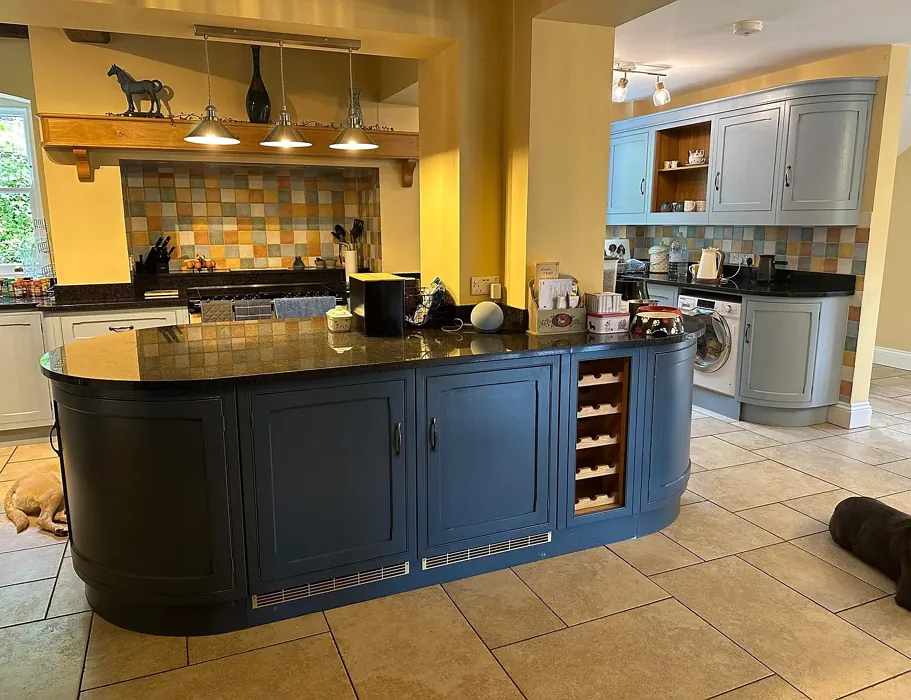 Farrow and Ball Dorset Cream kitchen interior