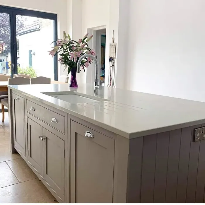 Farrow and Ball Dove Tale kitchen cabinets 