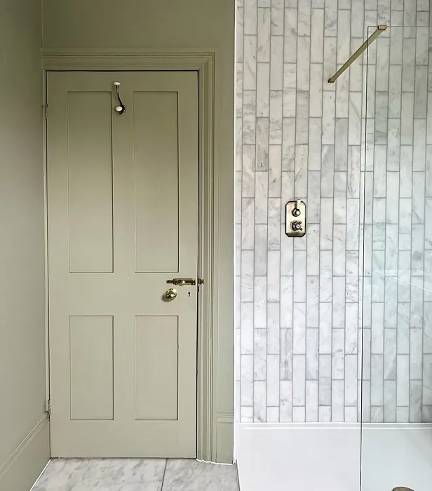 Farrow and Ball French Gray bathroom color review