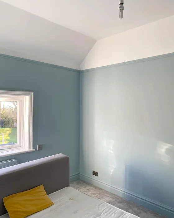 Farrow and Ball Hazy bedroom paint review