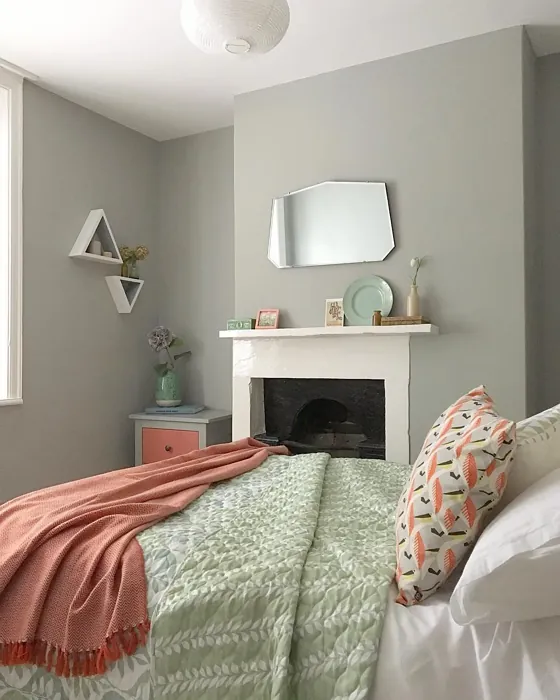 Farrow and Ball Lamp Room Gray bedroom 