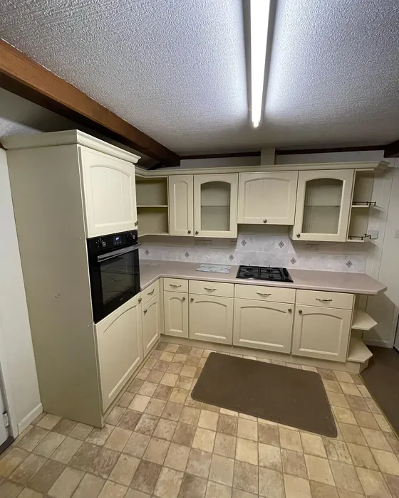 Farrow and Ball Matchstick kitchen cabinets 