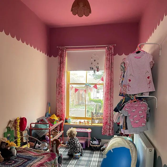 Rangwali kids' room ceiling