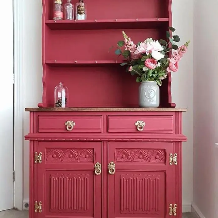 Farrow and Ball Rectory Red 217 paint