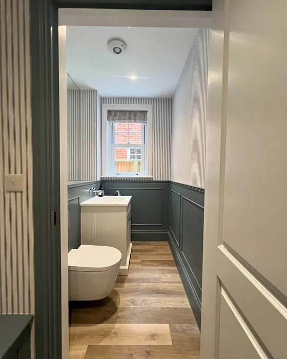 Farrow and Ball Selvedge bathroom review
