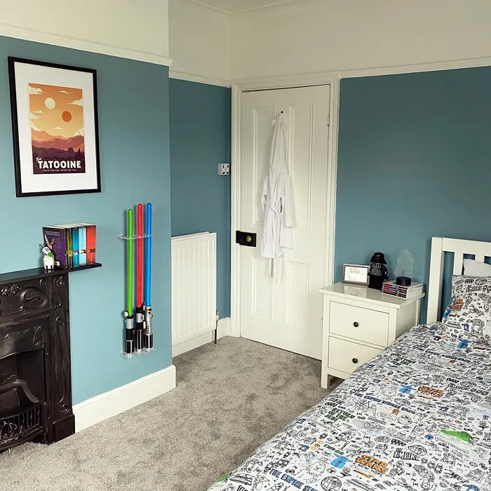 Farrow and Ball Stone Blue kids' bedroom picture