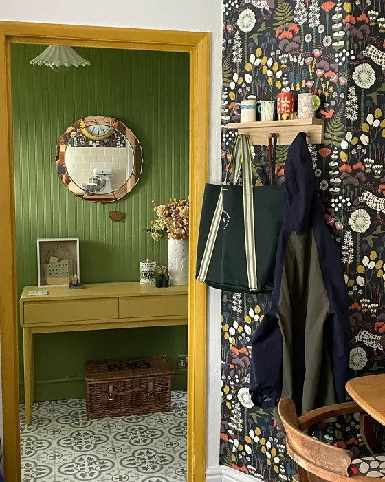 Farrow and Ball Yeabridge Green hallway paint