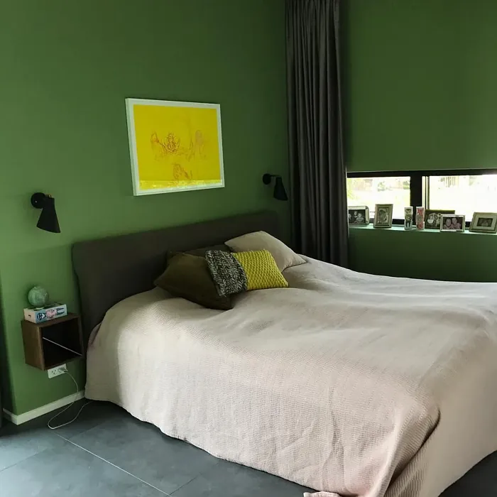 Farrow and Ball Yeabridge Green bedroom makeover