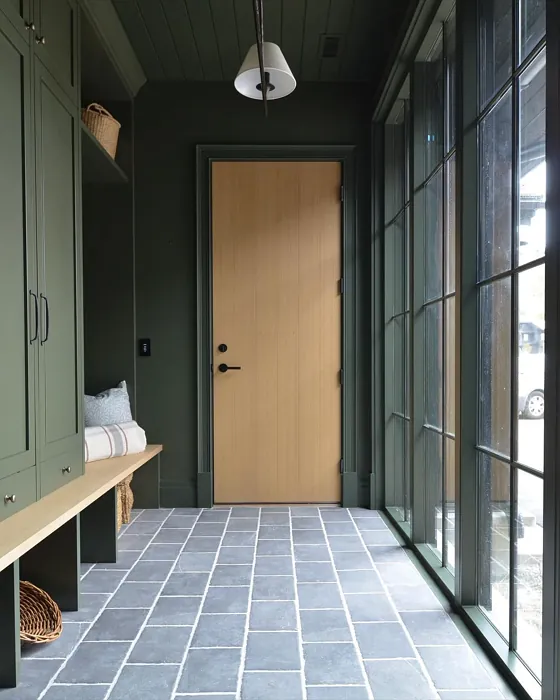 SW Forestwood hallway review