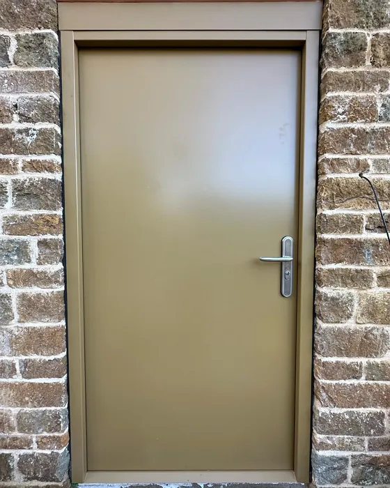RAL 8000 door color review