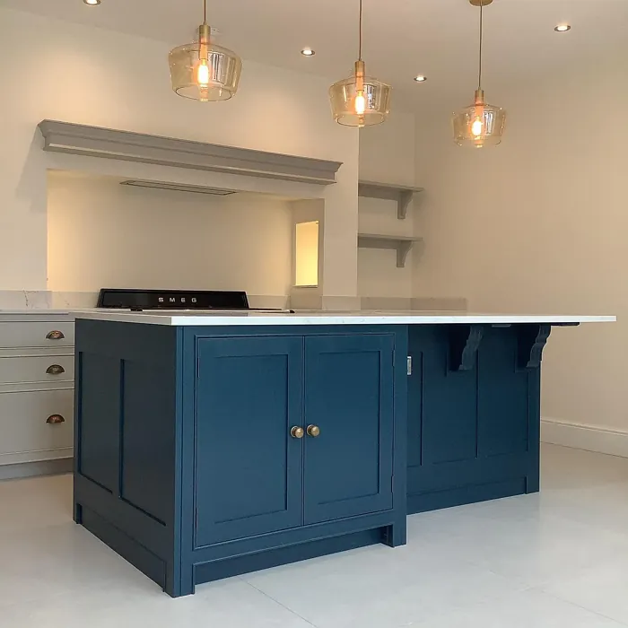 Farrow and Ball Hague Blue kitchen cabinets paint review