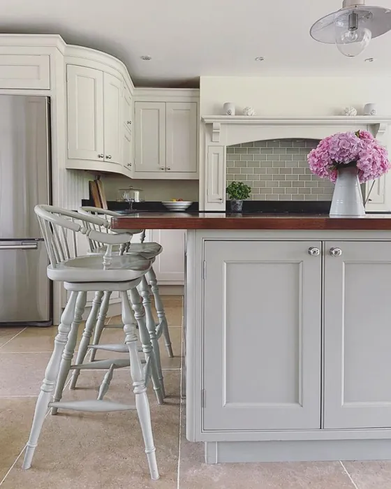 Farrow and Ball Hardwick White 5 kitchen cabinets