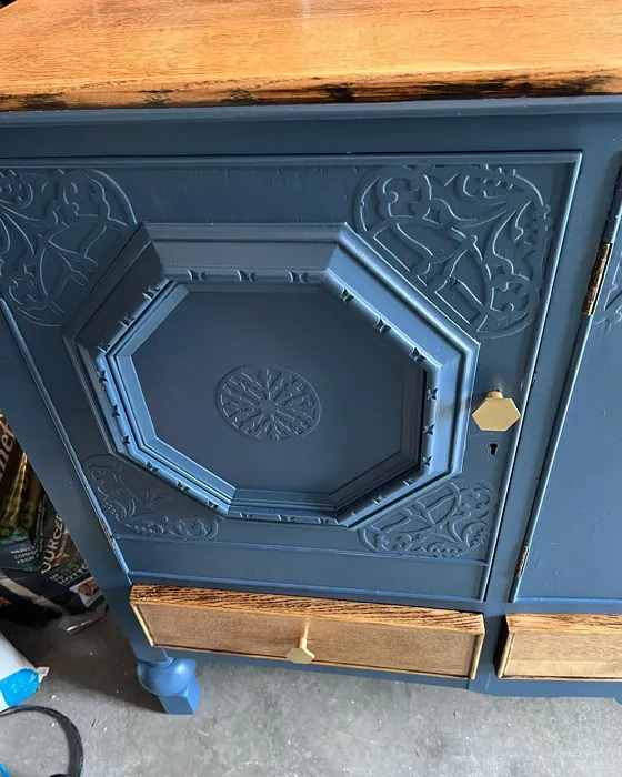 Little Greene Hicks' Blue 208 painted furniture