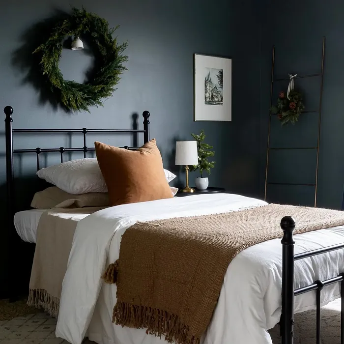 Sw Homburg Gray Bedroom