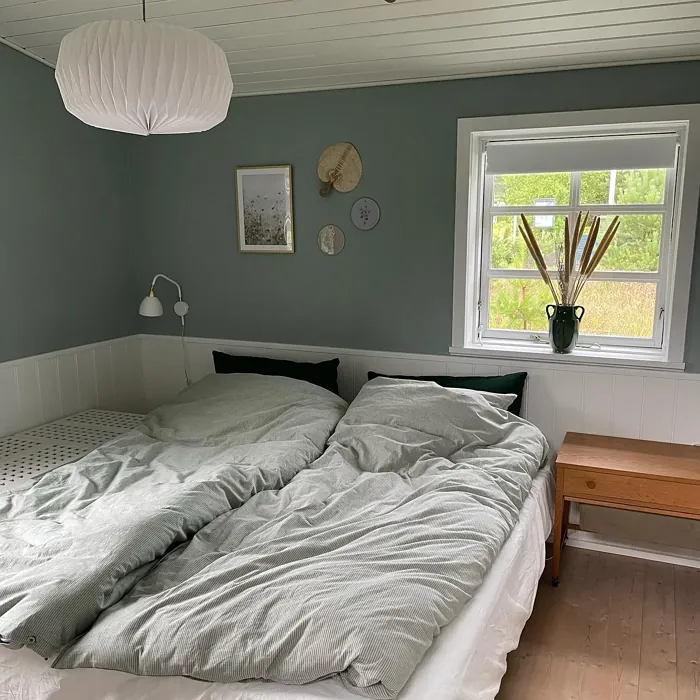 Jotun Iconic bedroom makeover