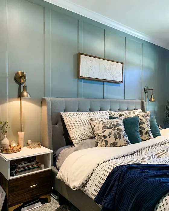 SW Illusive Green bedroom inspo