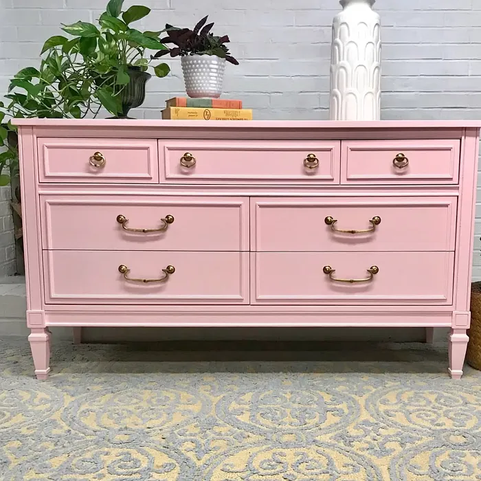 SW Impatiens Petal painted furniture color