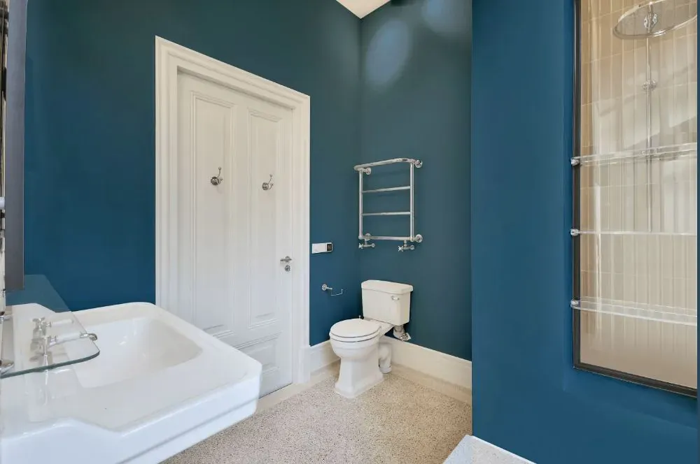 Sherwin Williams Inky Blue bathroom