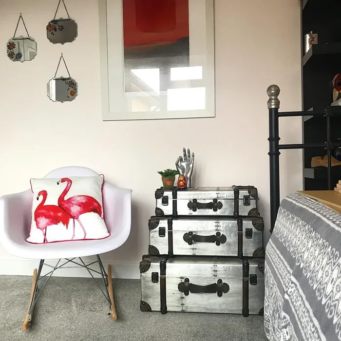 Dulux Jasmine Shimmer bedroom review