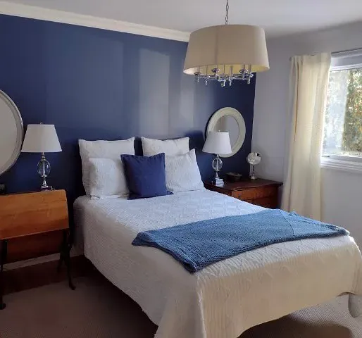 Benjamin Moore Kensington Blue CC-780 bedroom