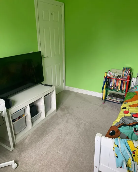 Dulux Kiwi Burst 3 kids' room interior