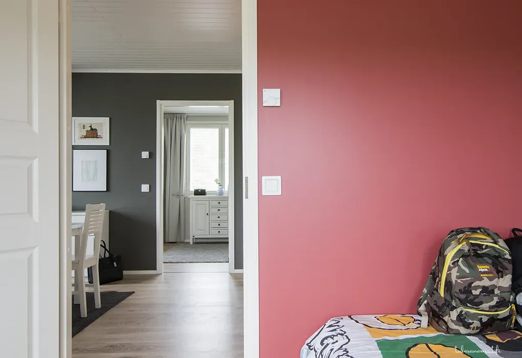 Interior with paint color Tikkurila Nectar L418