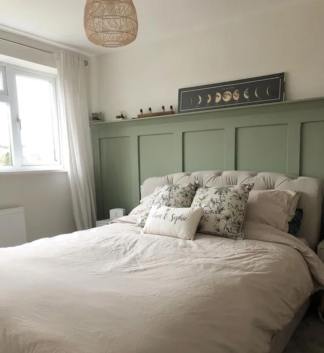Farrow and Ball Lichen 19 bedroom wall panelling