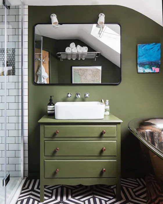 Little Greene Olive Colour 72 bathroom