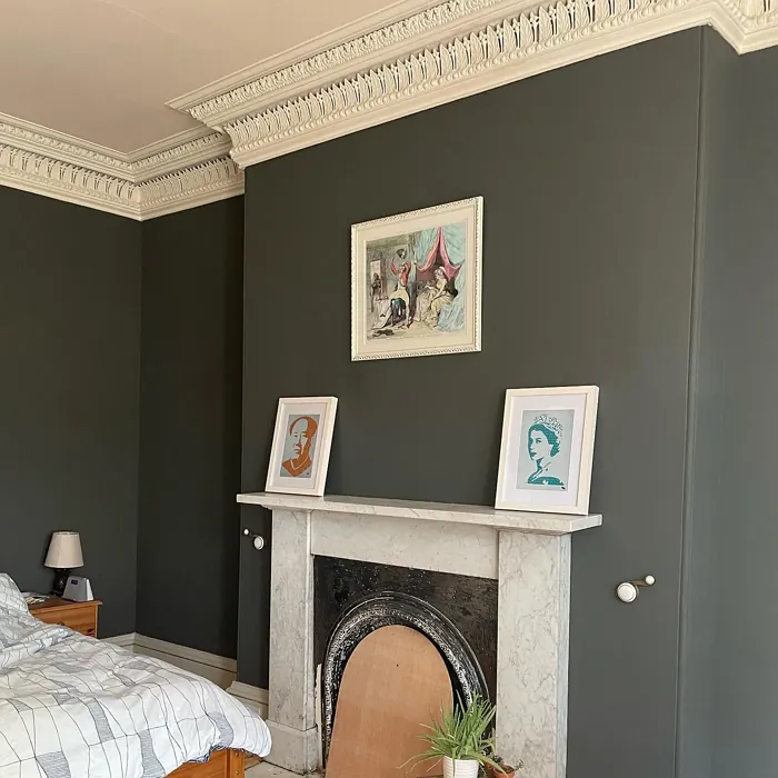 Little Greene Pompeian Ash bedroom 