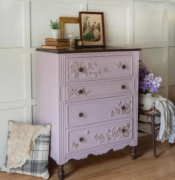 SW Mauve Finery painted furniture color