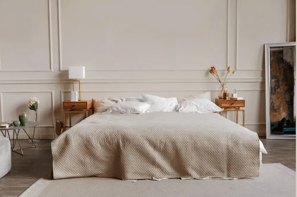 Sherwin Williams Modest White bedroom