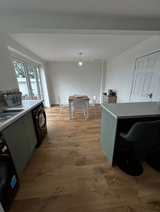 Dulux Moon Shimmer dining room color review