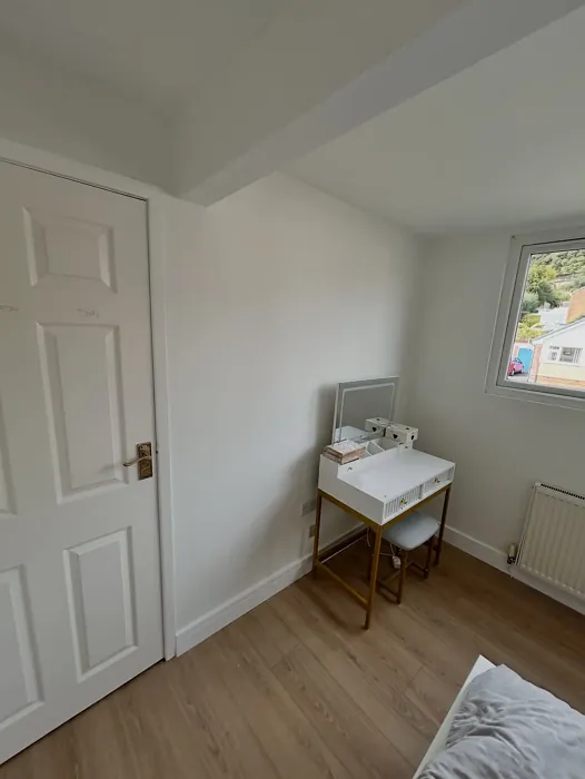 Dulux Moon Shimmer bedroom picture